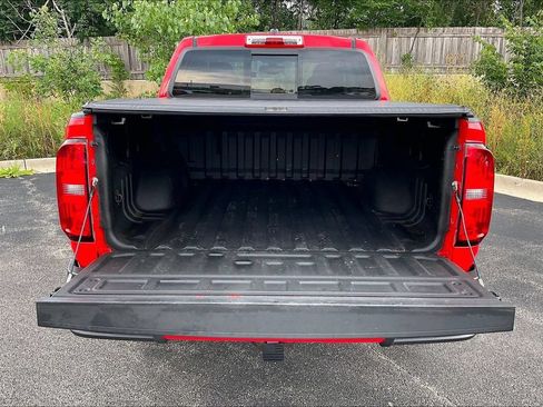 Used 2015 Chevrolet Colorado Z71 AWD/4WD image 26