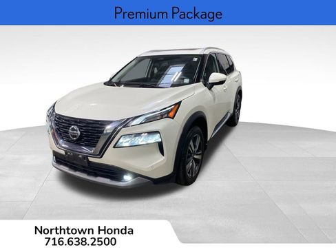 Used 2021 Nissan Rogue SL w/ Premium Package image 5
