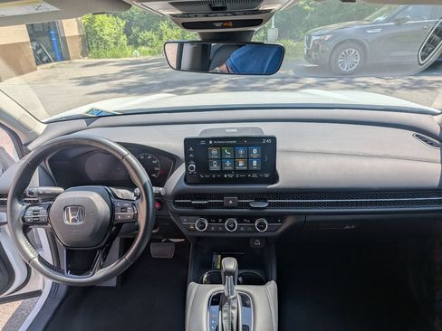 Certified 2024 Honda HR-V EX-L image 11