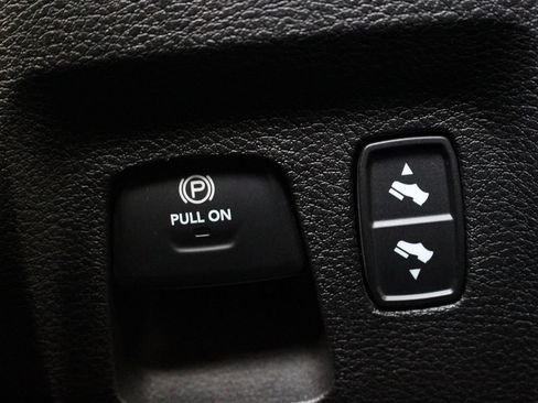 Used 2021 RAM 1500 Big Horn AWD/4WD image 29