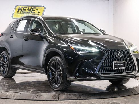 Used 2024 Lexus NX 450h+ AWD w/ Vision Package image 5