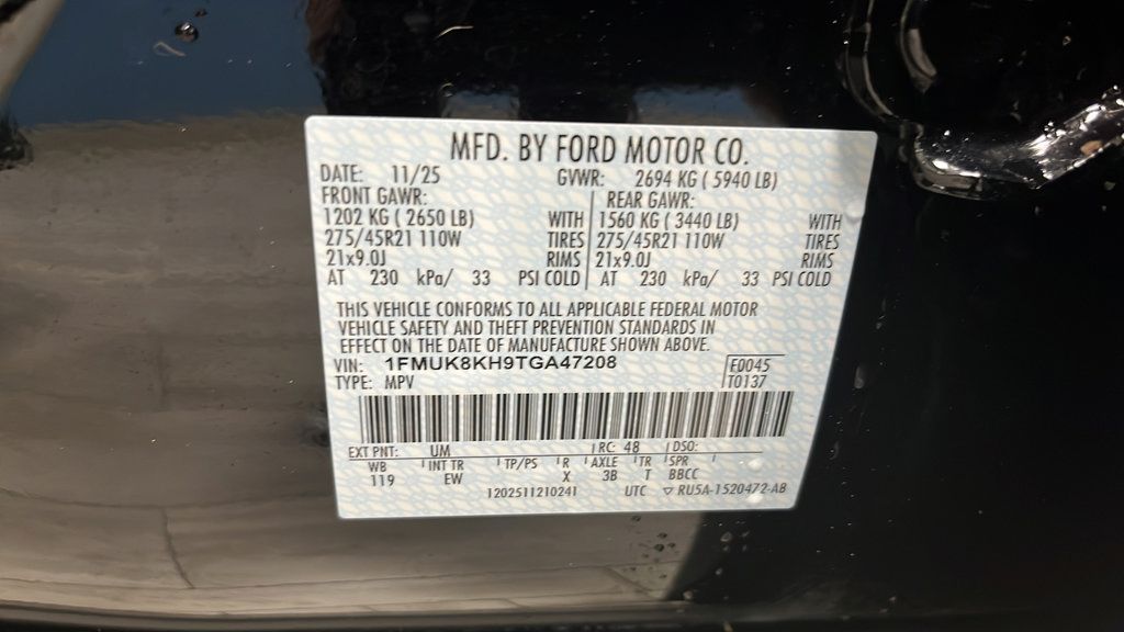 Used 2026 Ford Explorer ST-Line w/ ST-Line Street Pack AWD/4WD image 29