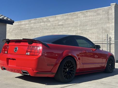 Used 2006 Ford Mustang GT image 6