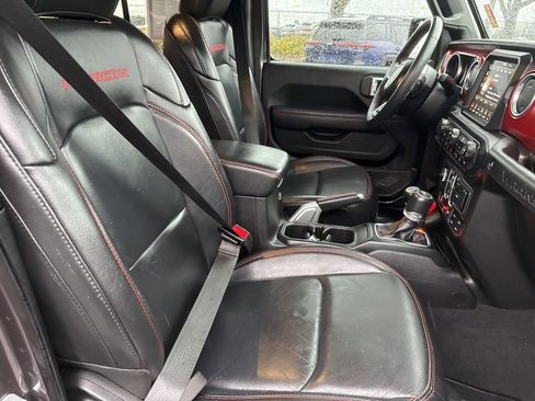 Used 2019 Jeep Wrangler Unlimited Rubicon image 29