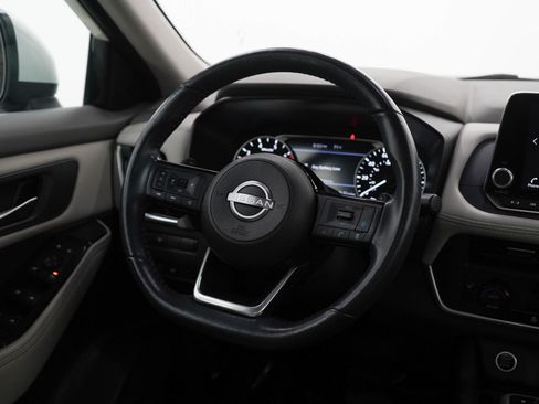 Used 2023 Nissan Rogue SV w/ SV Premium B Package AWD/4WD image 14