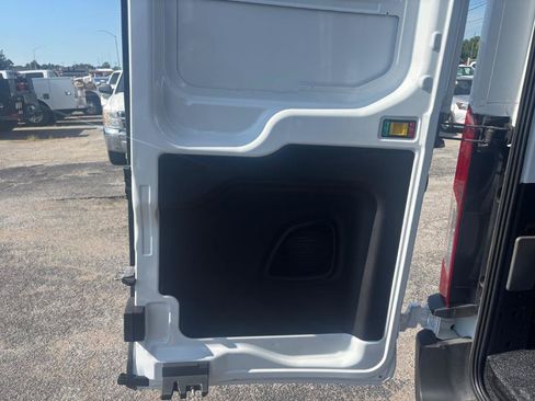 Used 2023 Ford Transit 250 148 High Roof RWD image 17