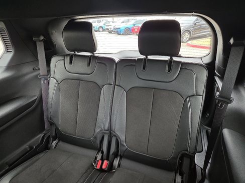 Used 2024 Jeep Grand Cherokee L Altitude image 11