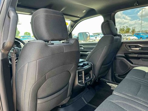 Used 2021 RAM 1500 Big Horn AWD/4WD image 17