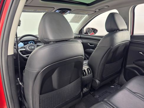 Used 2022 Hyundai Tucson Limited image 36