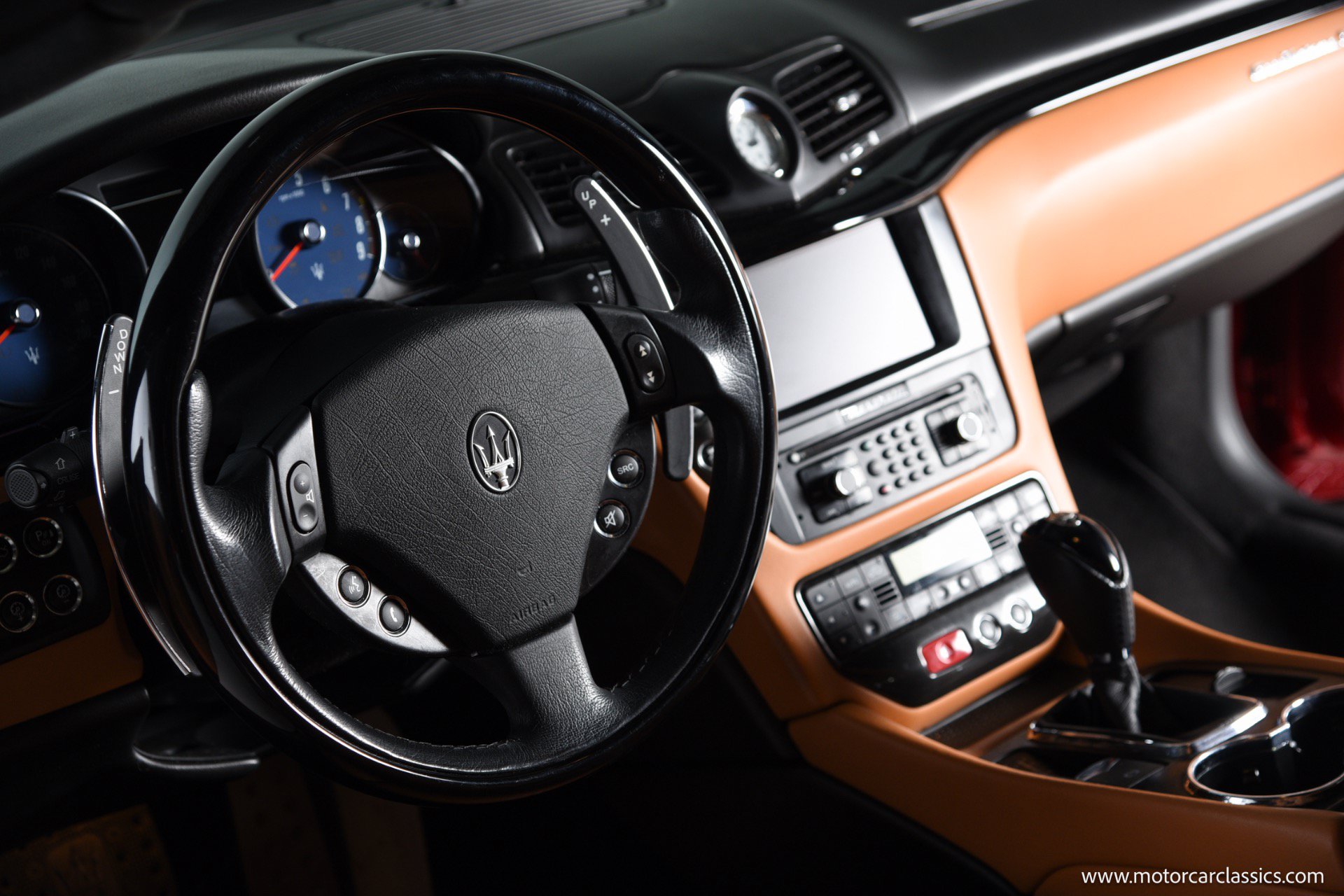 Used 2014 Maserati GranTurismo MC RWD image 22