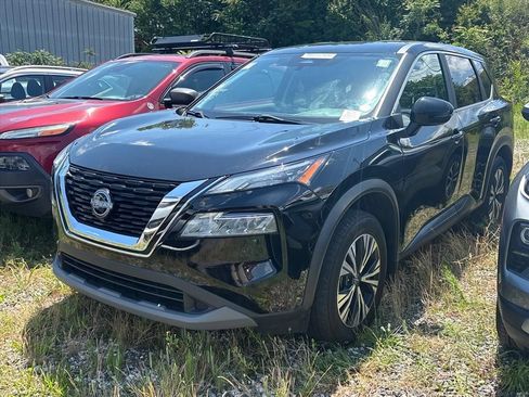 Used 2022 Nissan Rogue SV AWD/4WD image 2