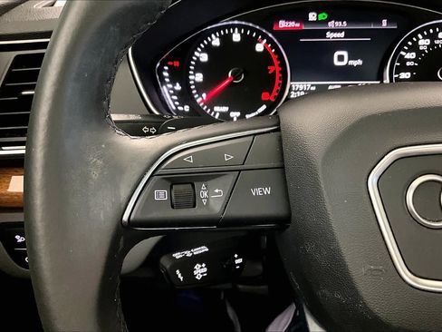 Used 2023 Audi Q5 2.0T Premium w/ Convenience Package AWD/4WD image 24