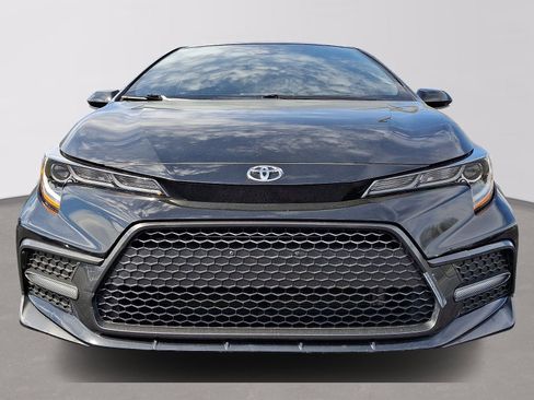 Used 2022 Toyota Corolla SE image 2
