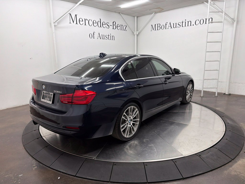 Used 2017 BMW 330i Sedan RWD image 7