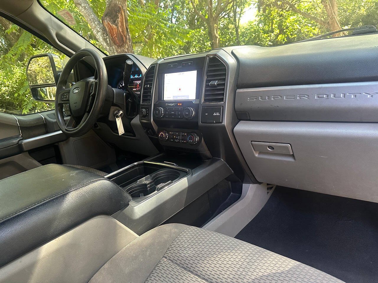 Used 2021 Ford F250 XLT w/ XLT Premium Package AWD/4WD image 16