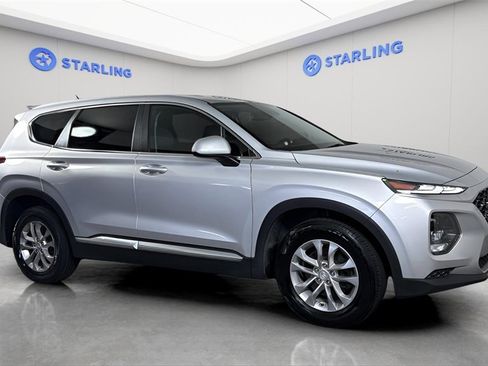 Used 2019 Hyundai Santa Fe SE image 12
