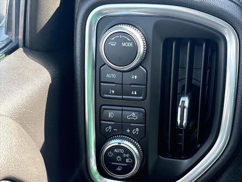 Used 2021 GMC Sierra 1500 SLT w/ SLT Premium Plus Package image 17