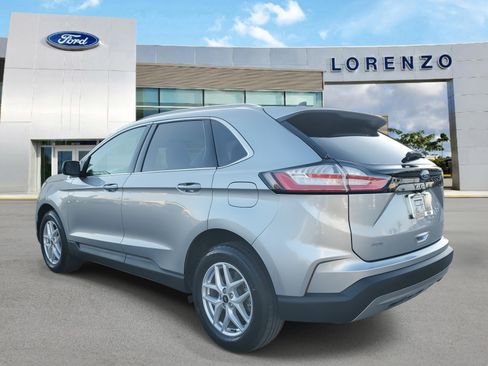 Used 2024 Ford Edge SEL w/ Convenience Package image 7