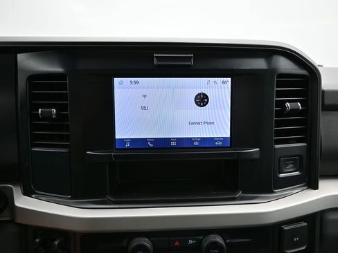 Used 2025 Ford F250 XLT AWD/4WD image 15