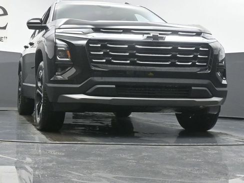 New 2026 Chevrolet Equinox LT w/ Convenience Package II image 3