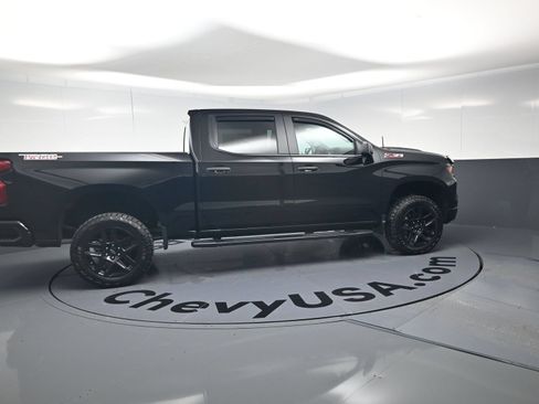 Used 2026 Chevrolet Silverado 1500 Custom Trail Boss AWD/4WD image 10