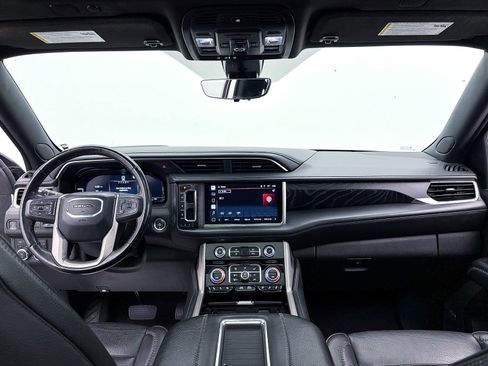 Used 2022 GMC Yukon XL Denali w/ Denali Ultimate Package image 34