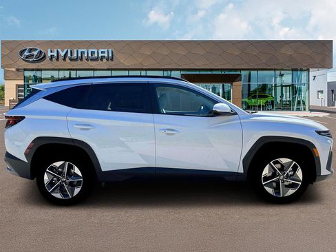 New 2026 Hyundai Tucson SEL image 10
