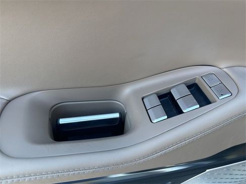 New 2025 Lincoln Navigator Black Label image 13