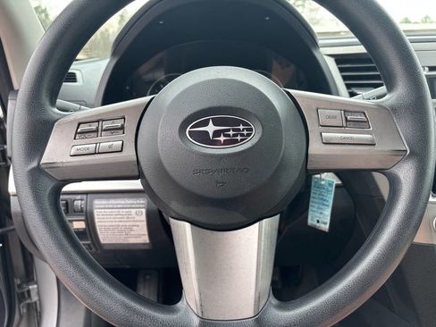 Used 2011 Subaru Outback 2.5i image 14