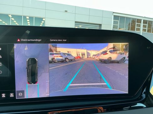 Used 2025 Audi A5 2.0T Premium Plus w/ Premium Plus image 23