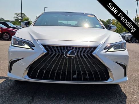 Certified 2023 Lexus ES 350 w/ Premium Package FWD image 8