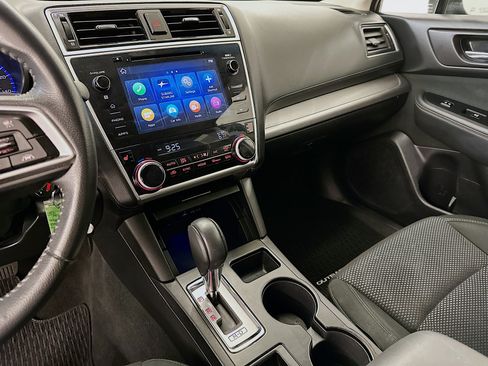 Used 2019 Subaru Outback 2.5i Premium AWD/4WD image 25