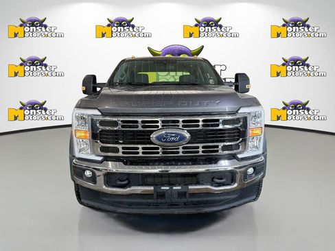Used 2023 Ford F450 XLT w/ FX4 Off-Road Package AWD/4WD image 2