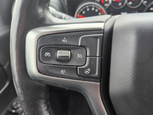 Used 2021 Chevrolet Silverado 1500 LT w/ Convenience Package II image 13