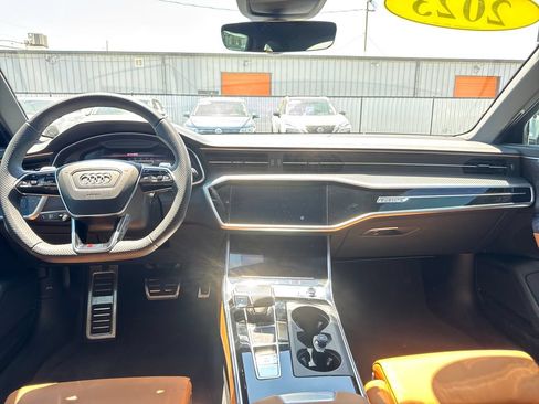 Used 2023 Audi RS 6 AWD/4WD image 12