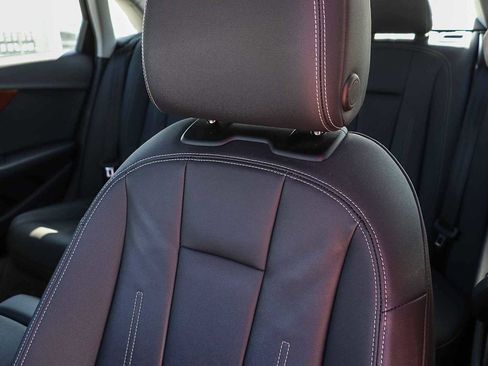 Used 2023 Audi A4 2.0T Premium w/ Convenience Package image 37