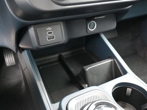 New 2025 Ford Maverick XL w/ Equipment Group 102A image 16