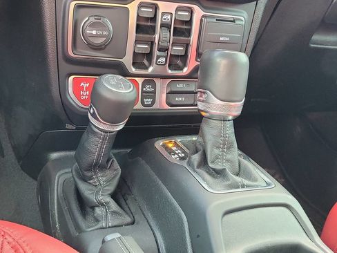 Used 2024 Jeep Wrangler Unlimited Rubicon 392 AWD/4WD image 22