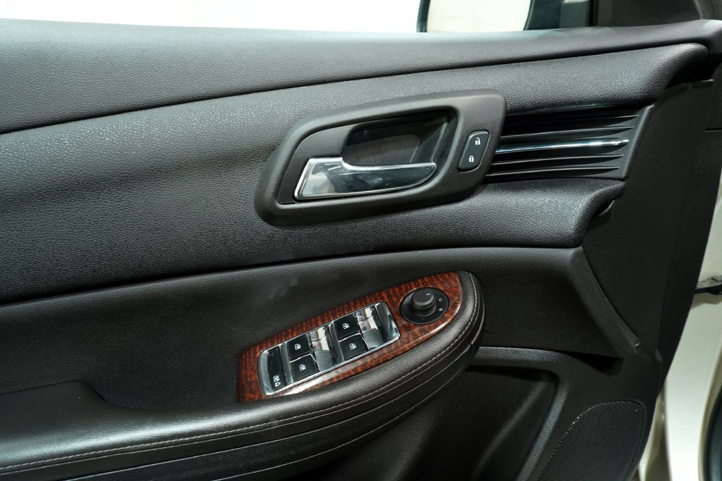 Used 2013 Chevrolet Malibu LT w/ Power Convenience Package FWD image 18
