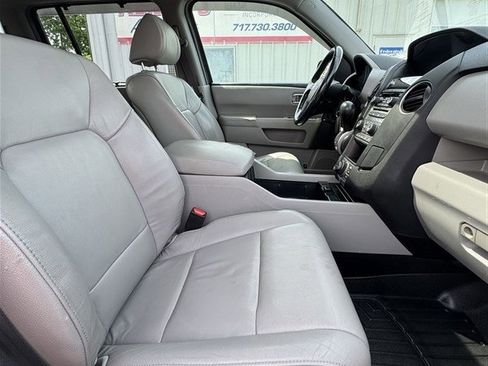 Used 2013 Honda Pilot Touring image 14