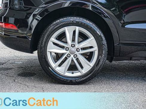 Used 2018 Audi Q3 2.0T Premium w/ Convenience Package FWD image 17