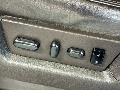 Used 2012 Ford F150 FX4 w/ FX Luxury Pkg image 24