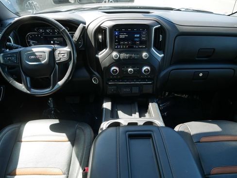 Used 2020 GMC Sierra 1500 AT4 w/ AT4 Premium Package AWD/4WD image 18