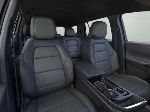 New 2026 Chevrolet Equinox LT w/ Convenience Package II image 18