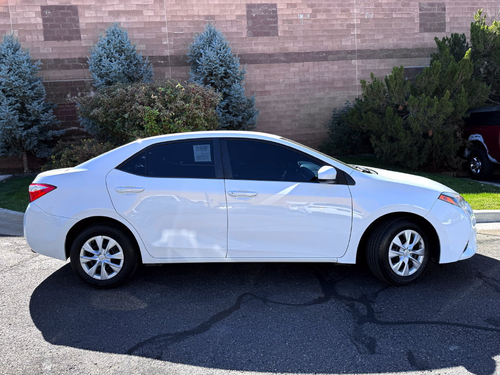 Used 2015 Toyota Corolla L FWD image 6