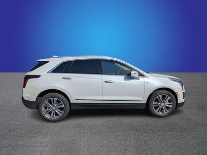 New 2026 Cadillac XT5 Premium Luxury w/ Driver Assist Package