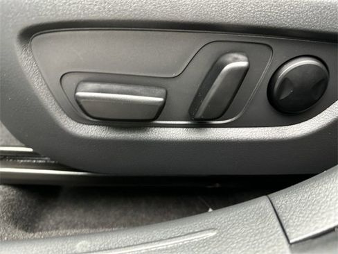 Certified 2025 MAZDA CX-50 AWD 2.5 Hybrid w/ Premium Pkg image 12