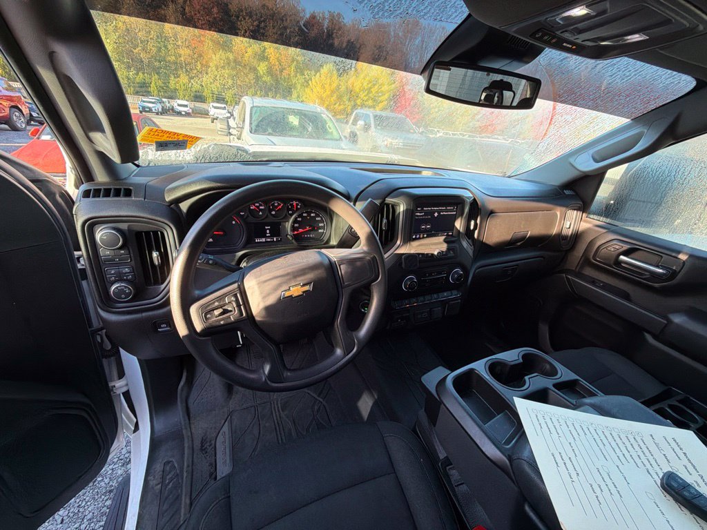 Used 2025 Chevrolet Silverado 2500 Custom w/ Custom Value Package AWD/4WD image 16