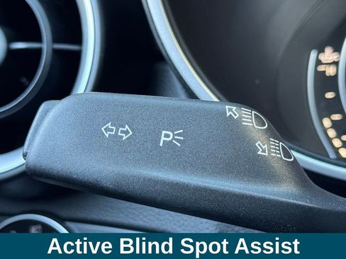 Used 2021 Alfa Romeo Stelvio Ti w/ Nero Edizione image 13