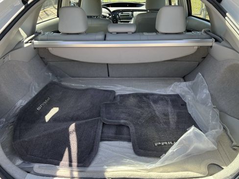 Used 2010 Toyota Prius Two image 22